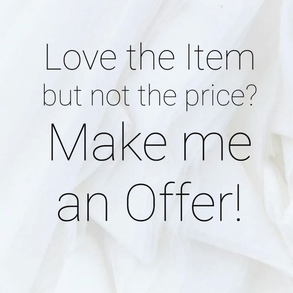 "Damselle" New York Faux Fur Coat - Picture 6 of 6